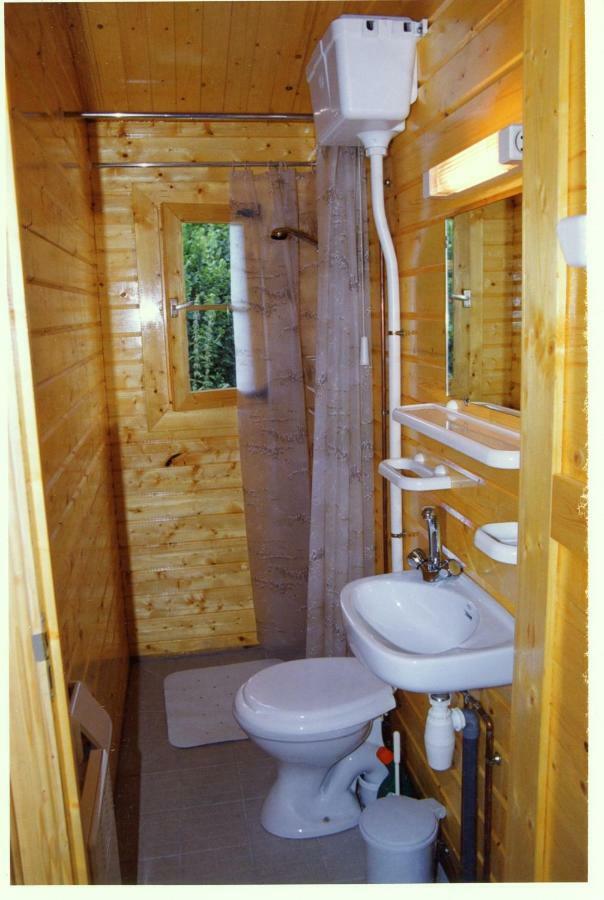 Les Chalets De Montorgueil Saurat エクステリア 写真